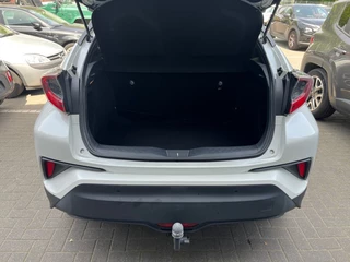 Toyota C-HR – thumbnail 13
