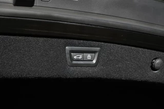 BMW 8 Serie – thumbnail 36