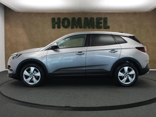 Opel Grandland X – thumbnail 3