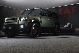 Land Rover Defender – thumbnail 1