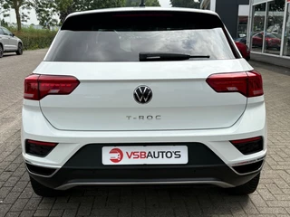 Volkswagen T-Roc – thumbnail 4