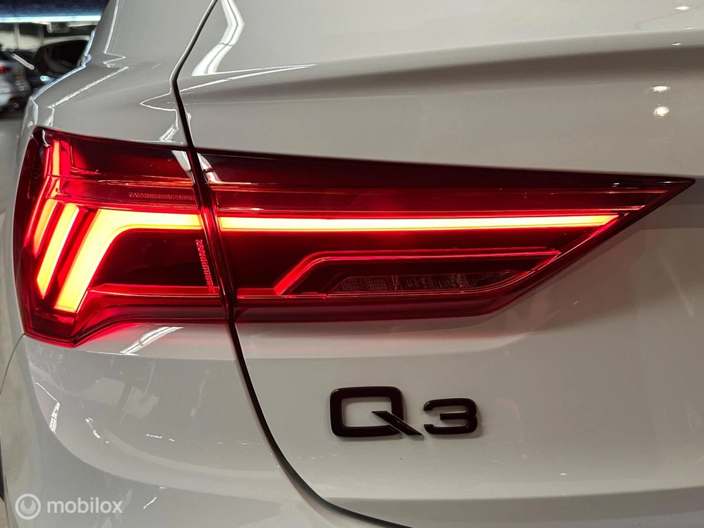 Audi Q3 – foto 16