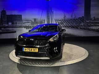 Kia Niro – thumbnail 1