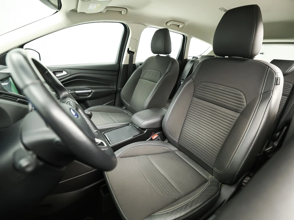 Ford Kuga – foto 15
