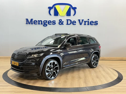 Škoda Kodiaq 1.5 TSI Sportline Plus 7p. Airco ECC | Panorama | trekhaak | Memory | Sfeer | 360 Camera | Adaptive Cruise