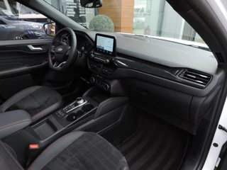 Ford Kuga – thumbnail 16