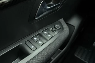 Peugeot 208 – thumbnail 16