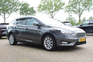 Ford Focus – thumbnail 4