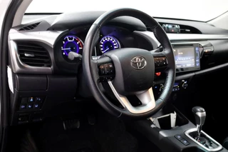 Toyota Hilux – thumbnail 16
