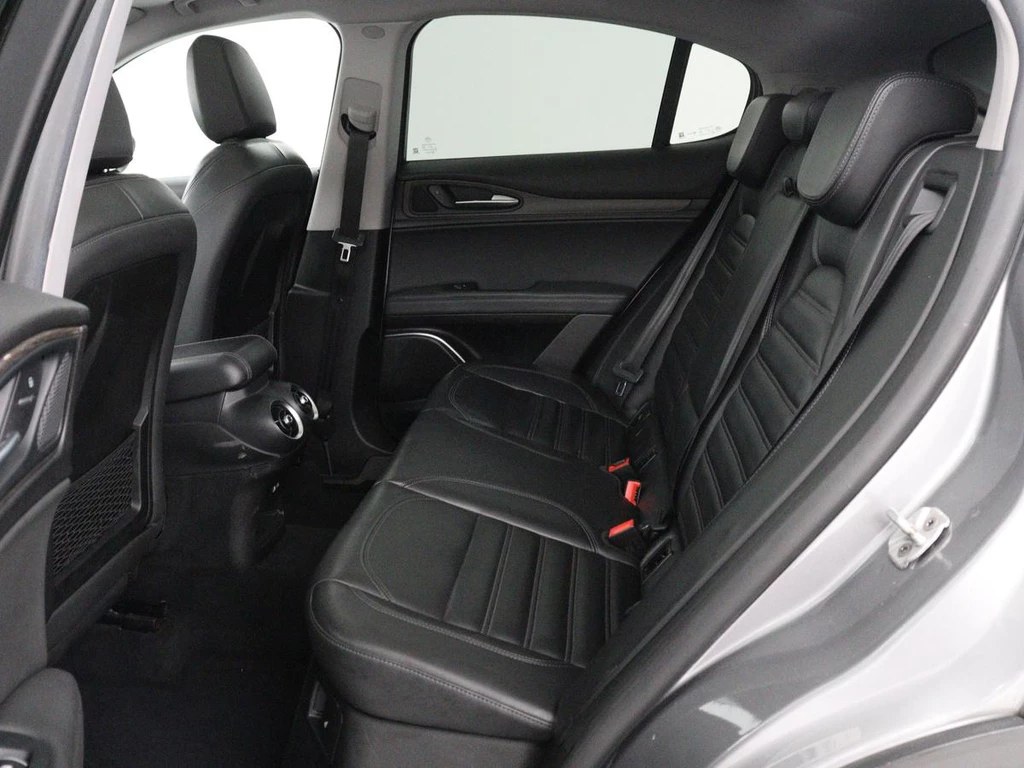 Alfa Romeo Stelvio – foto 9