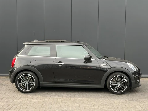 MINI Cooper 1.5 Cooper 2e eig. Pano LED Navi Cruise Lichtpakket NL-auto