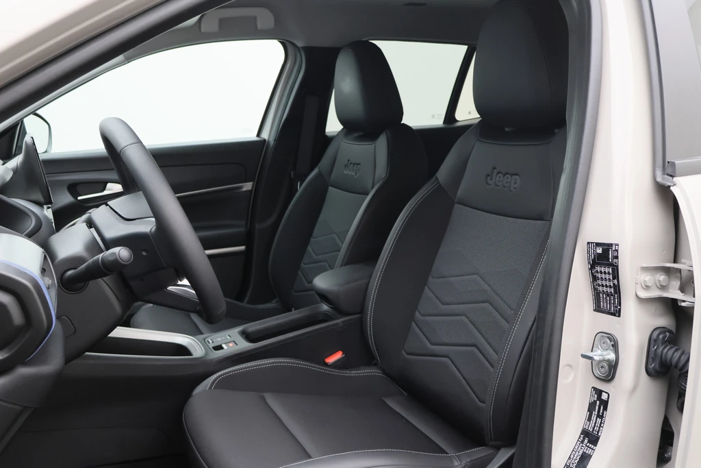 Jeep Avenger – foto 17