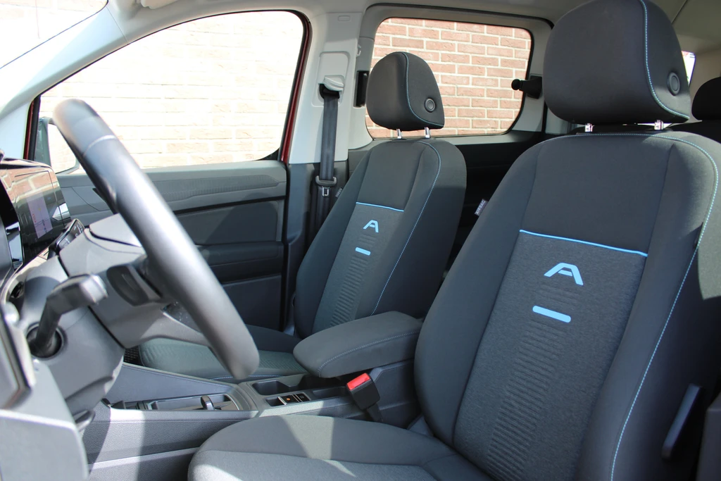 Ford Tourneo Connect – foto 9