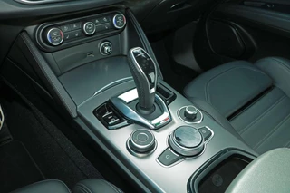 Alfa Romeo Stelvio – thumbnail 12