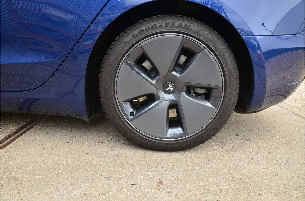 Tesla Model 3 – foto 31