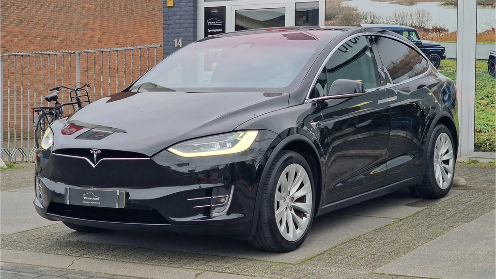 Tesla Model X – foto 2