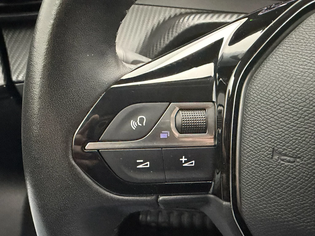 Peugeot e-2008 – foto 22