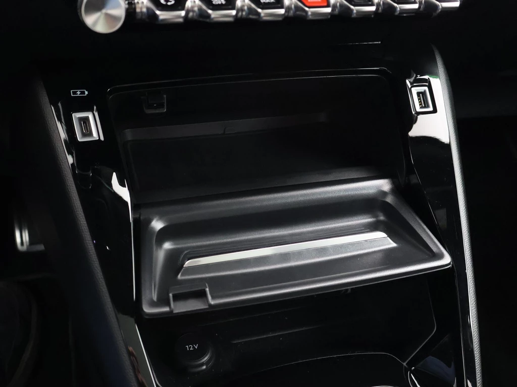 Peugeot e-2008 – foto 68