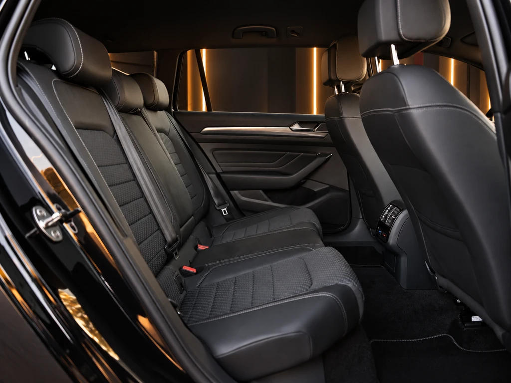 Volkswagen Passat – foto 17