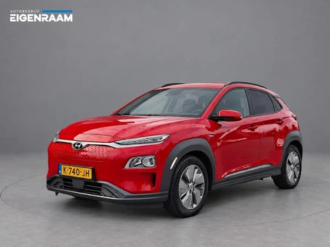 Hyundai Kona EV Comfort 64kWh SOH 96,7% | Warmtepomp | Head-Up display | Dodehoek | Camera | Rijklaarprijs