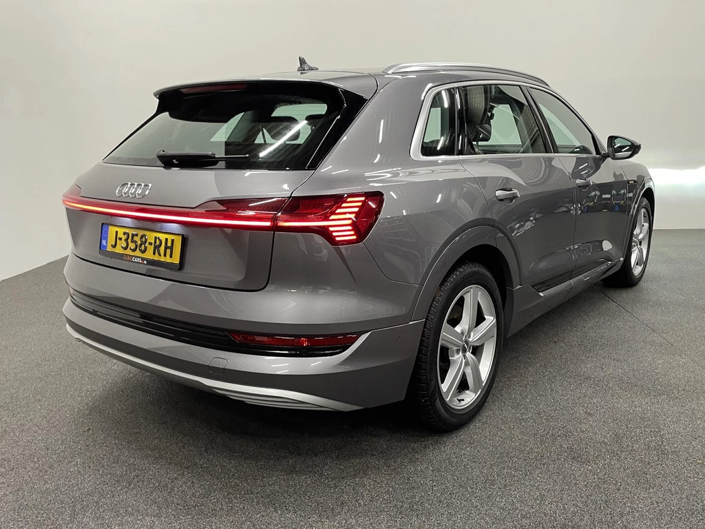 Audi e-tron – foto 5