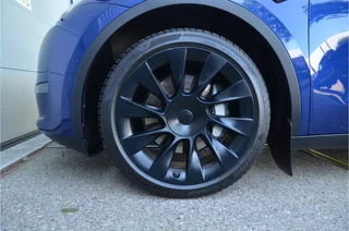 Tesla Model Y – thumbnail 35