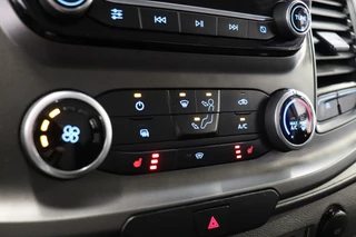 Ford Transit Custom – thumbnail 13