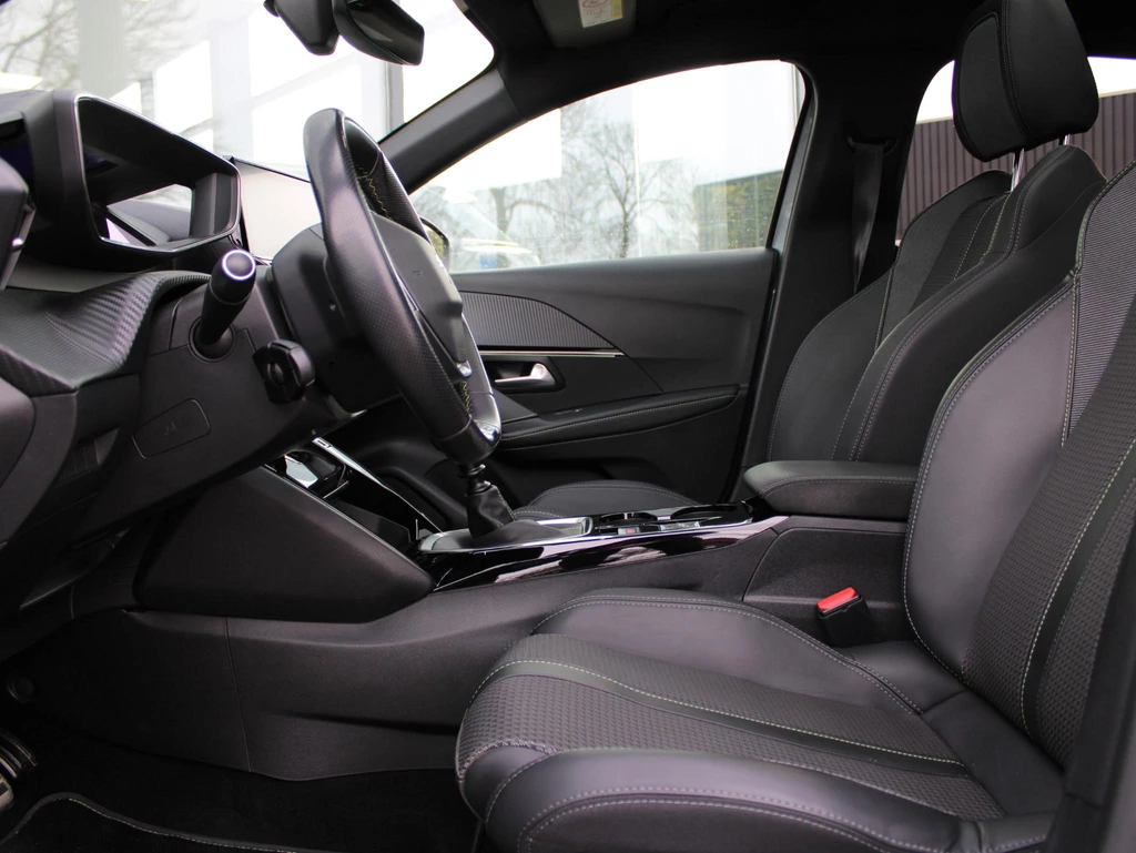 Peugeot 208 – foto 14