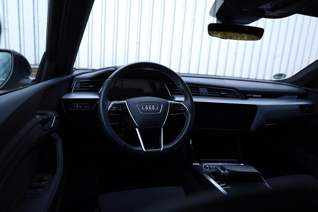 Audi e-tron – foto 22