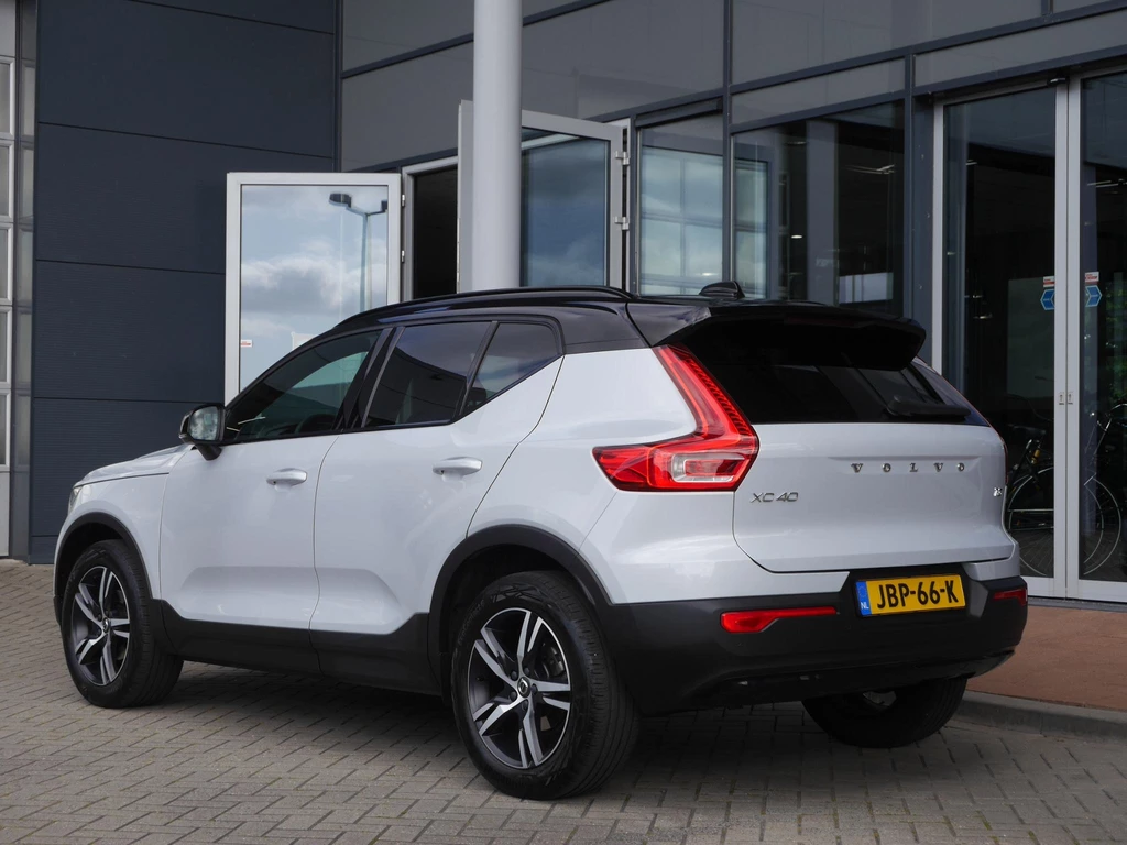 Volvo XC40 – foto 2