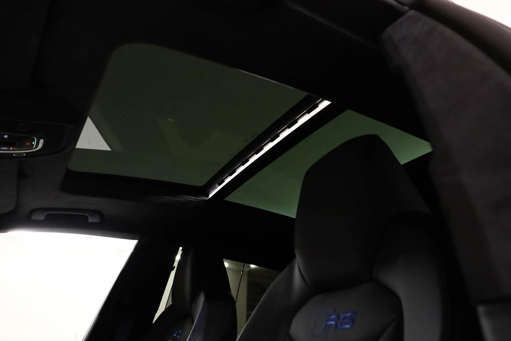 Audi RSQ8 – foto 25