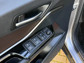 Toyota C-HR – thumbnail 12