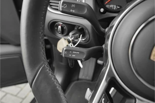 Porsche Macan – thumbnail 58