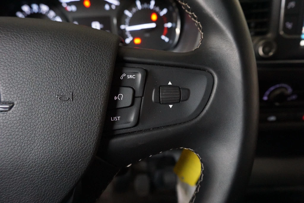 Opel Vivaro – foto 15