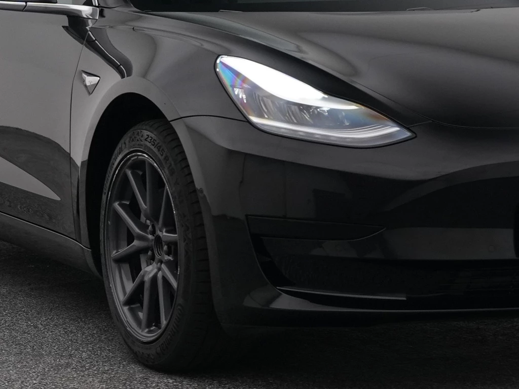 Tesla Model 3 – foto 28