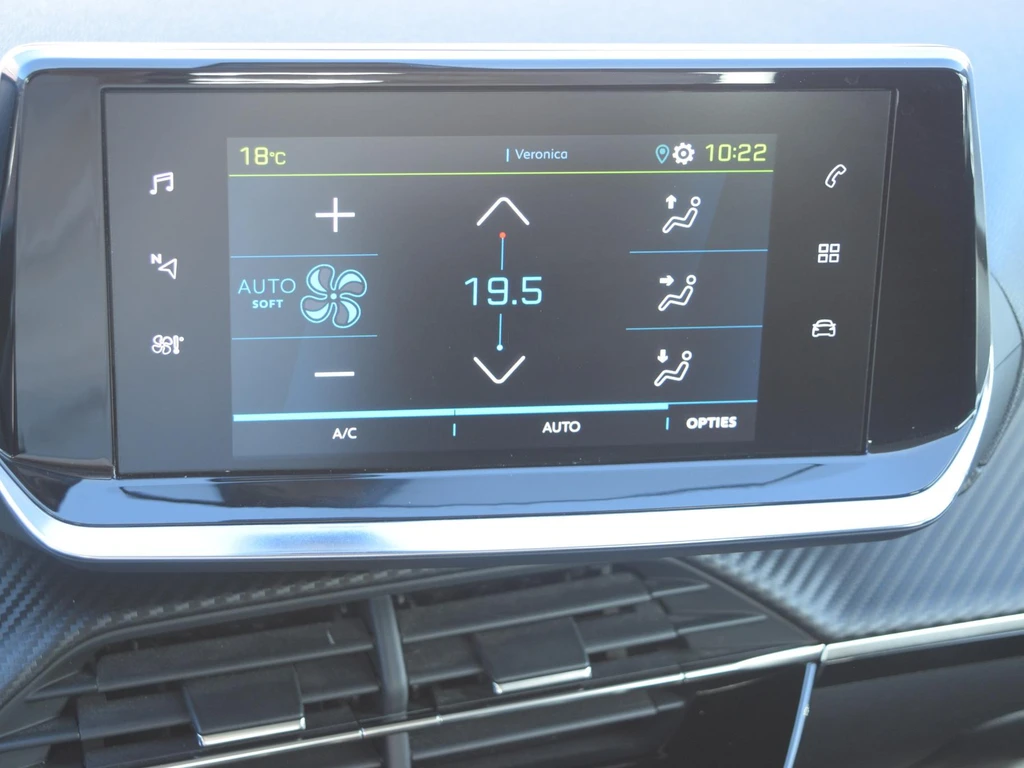 Peugeot e-2008 – foto 11