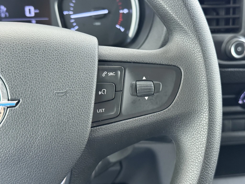Opel Vivaro – foto 32