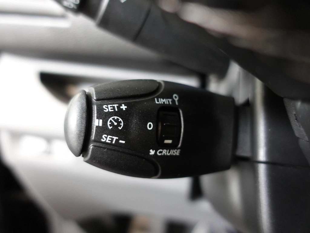 Opel Vivaro – foto 19