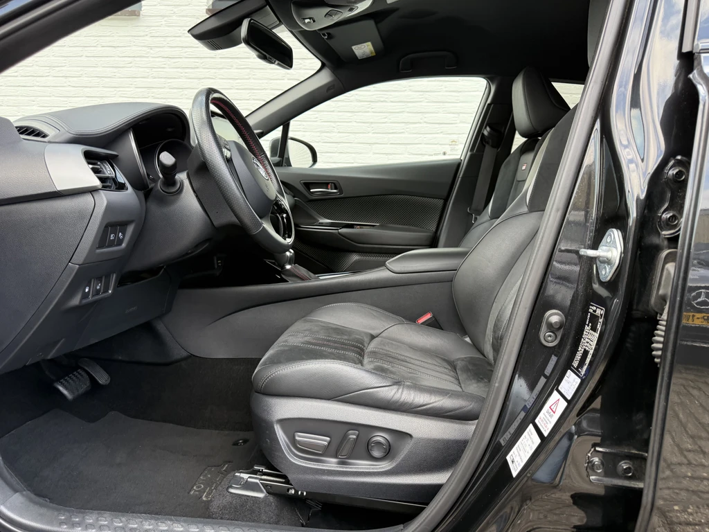 Toyota C-HR – foto 25