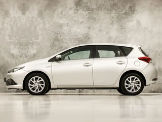 Toyota Auris – thumbnail 3