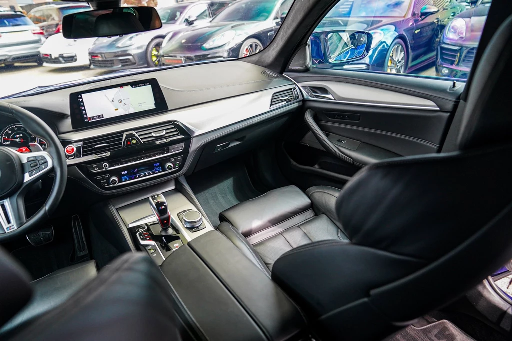 BMW M5 – foto 30