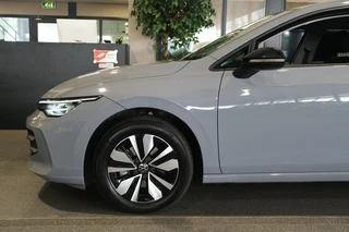 Volkswagen Golf – thumbnail 27