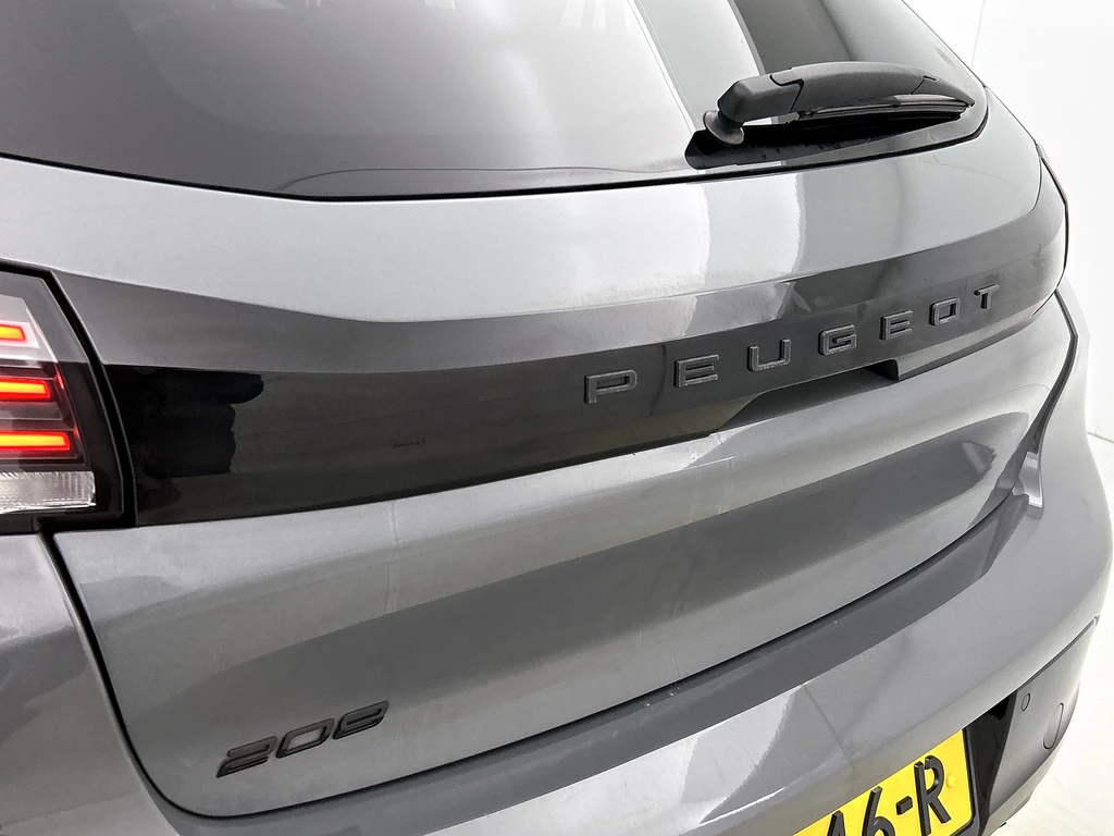 Peugeot 208 – foto 33
