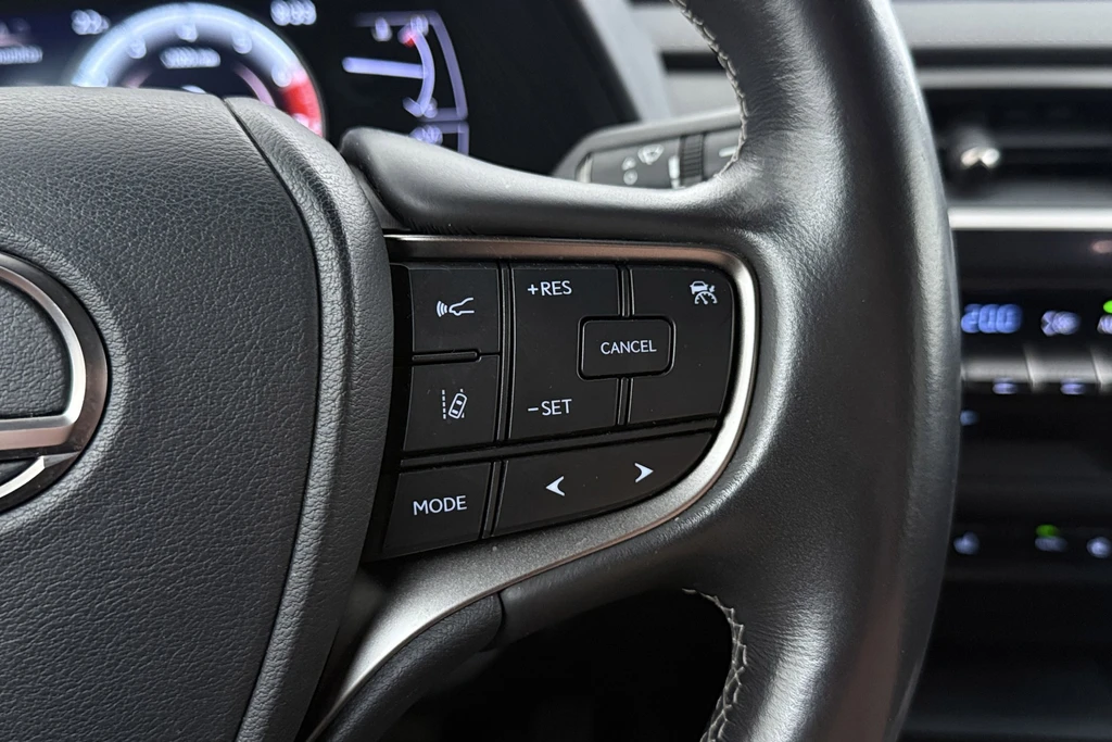 Lexus UX – foto 39