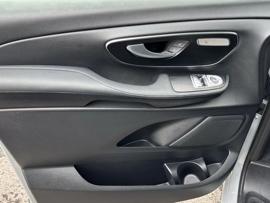 Mercedes-Benz EQV – foto 16