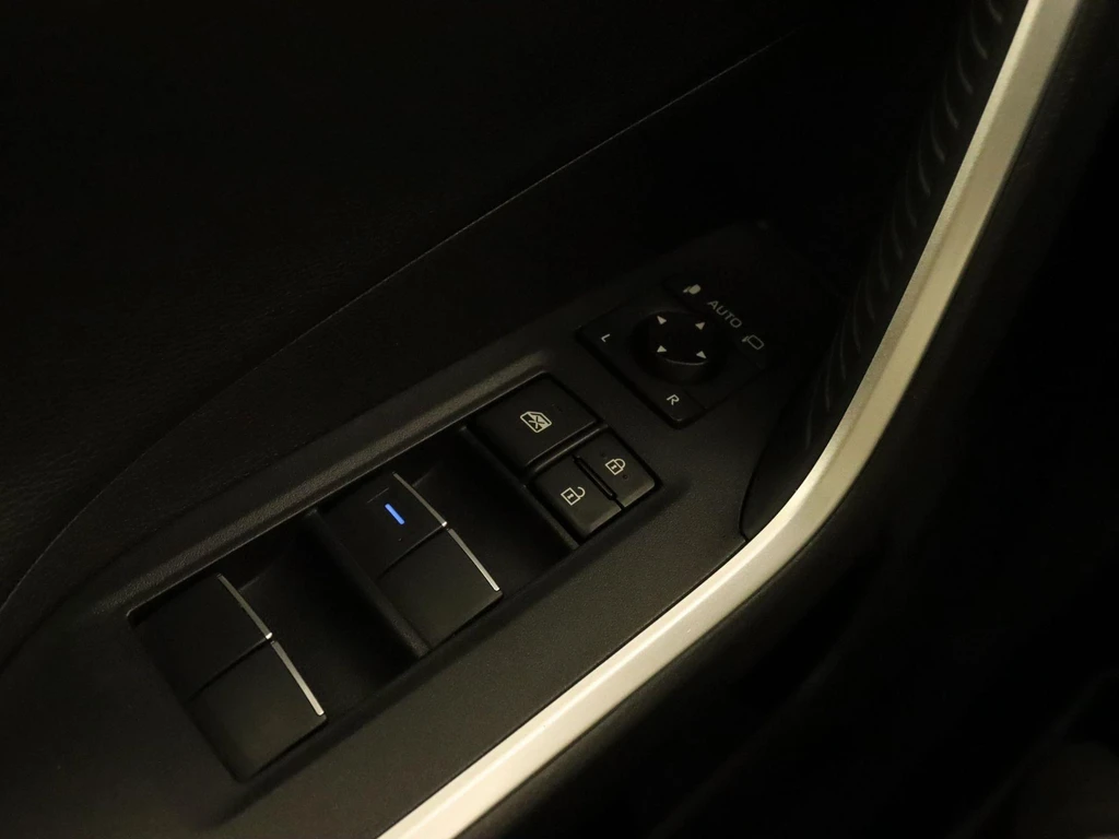 Toyota RAV4 – foto 18