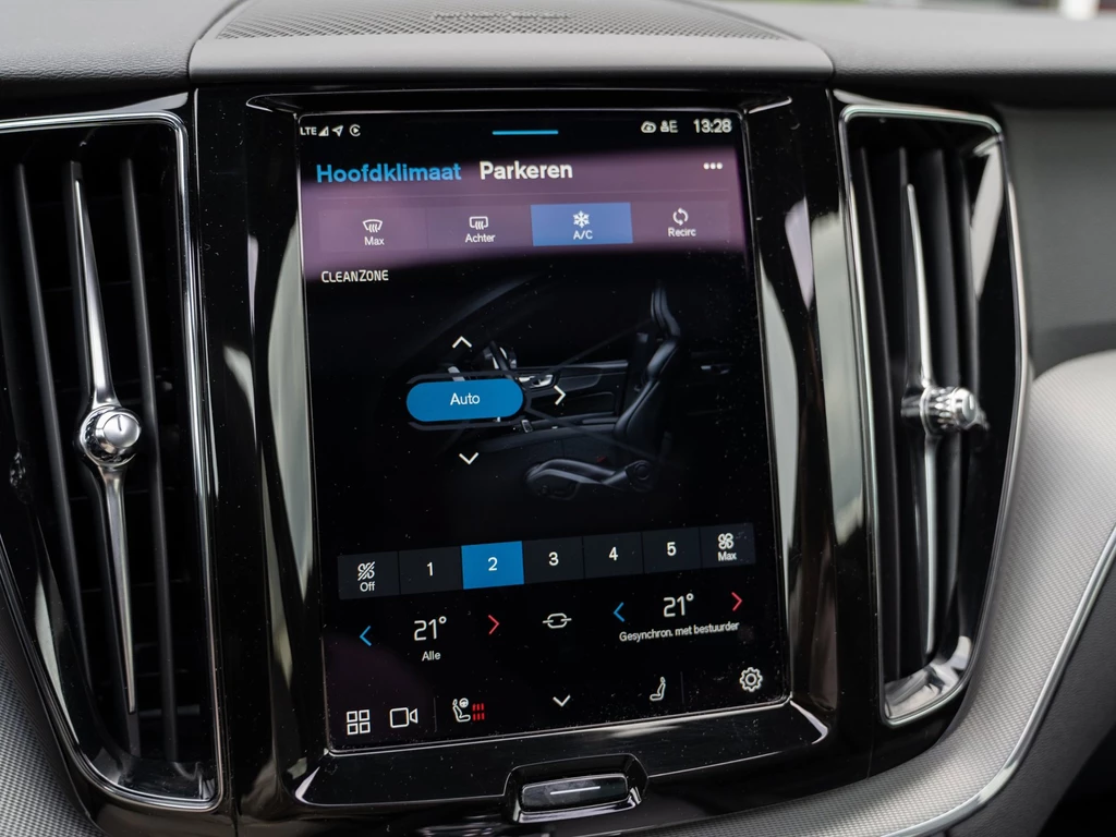 Volvo XC60 – foto 23