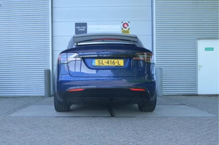 Tesla Model X – thumbnail 3