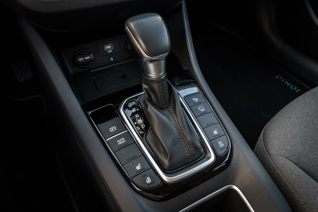 Hyundai IONIQ – foto 12