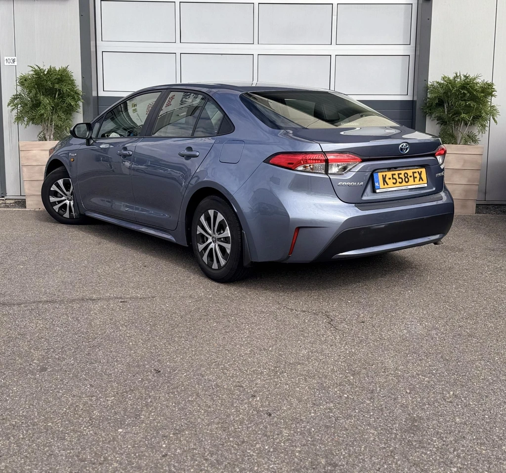 Toyota Corolla – foto 2
